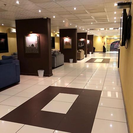 Al Meknan Furnished Units Aparthotel Medina Ngoại thất bức ảnh