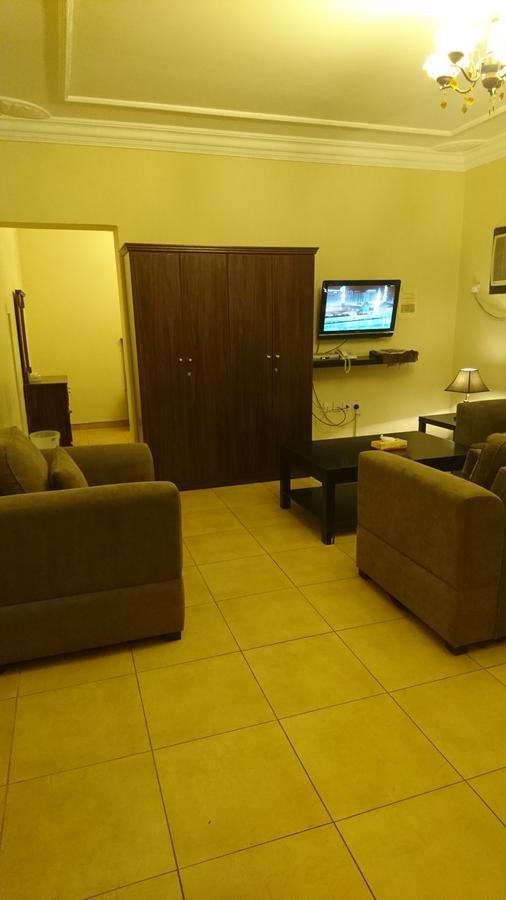 Al Meknan Furnished Units Aparthotel Medina Ngoại thất bức ảnh